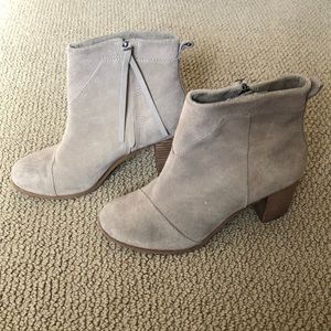 Toms booties